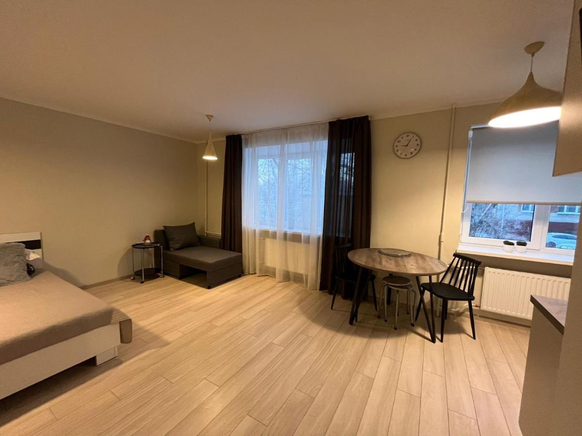 Beautiful Apartment Great Location Free Parking Riga Buitenkant foto